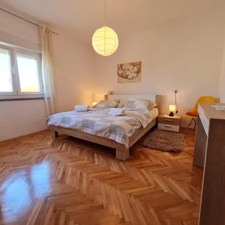 Appartement Vesna Posedarje